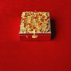 Vintage Pillbox Goldtone W/ Orange Crystals
